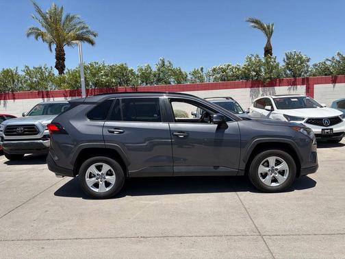 Magnetic Gray Metallic 2020 Toyota RAV4 XLE