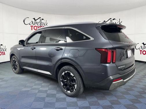 2024 Kia Sorento S