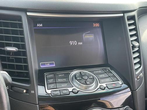 2012 INFINITI FX35 Base