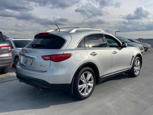 2012 INFINITI FX35 Base