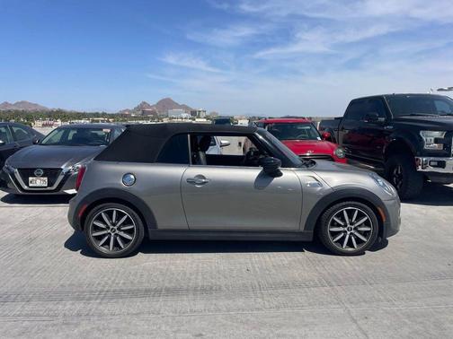 Melting Silver 2020 MINI Convertible Cooper S