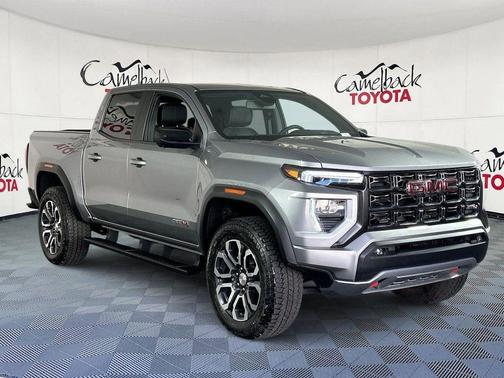 Sterling 2023 GMC Canyon AT4