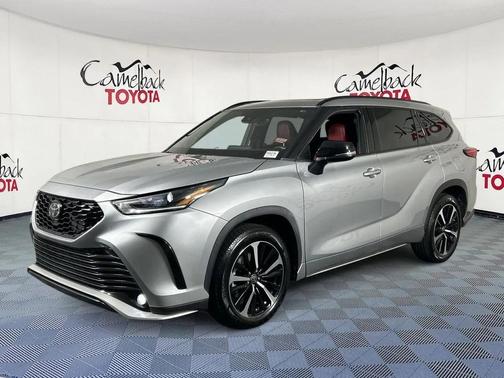 2022 Toyota Highlander XSE