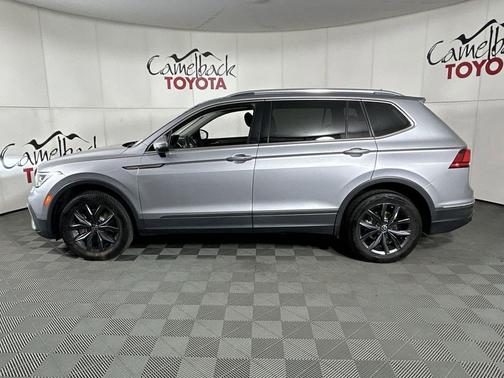 Pyrite Silver 2022 Volkswagen Tiguan 2.0T SE
