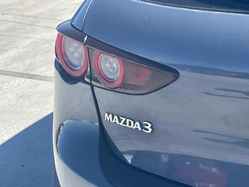 2021 Mazda Mazda3 FWD w/Premium Package