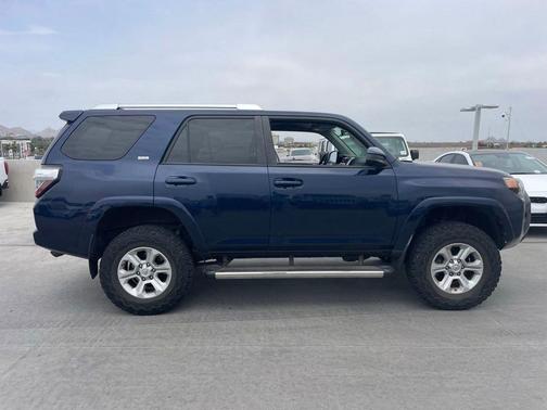Nautical Blue Pearl 2014 Toyota 4Runner SR5