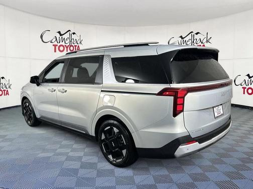 2025 Kia Carnival EX