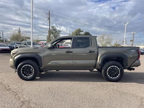 2026 Toyota Tacoma Hybrid TRD Off Road