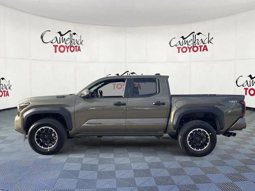 2026 Toyota Tacoma Hybrid TRD Off Road