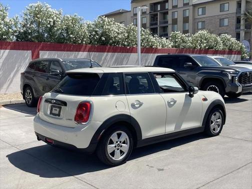 2016 MINI Hardtop Cooper