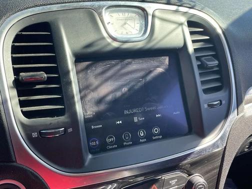 2021 Chrysler 300 Touring