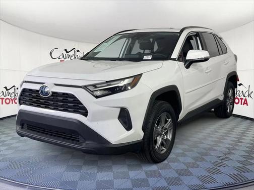 2022 Toyota RAV4 Hybrid XLE