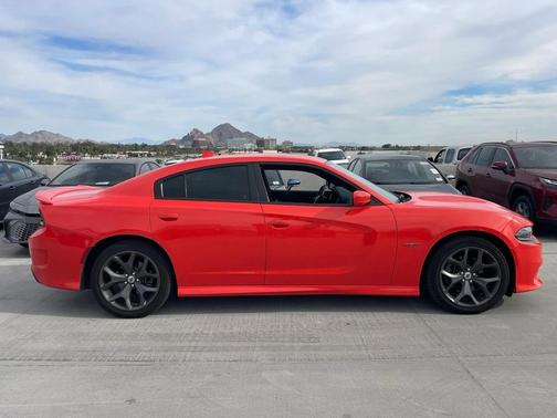 2019 Dodge Charger R/T