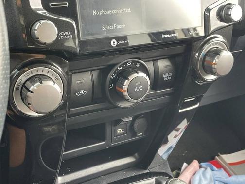 2021 Toyota 4Runner TRD Off Road