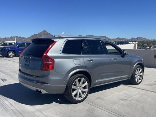 2017 Volvo XC90 T6 Inscription