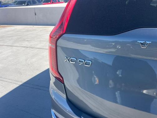2017 Volvo XC90 T6 Inscription