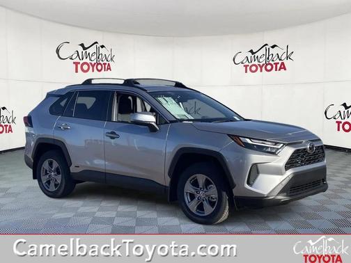 2025 Toyota RAV4 Hybrid XLE