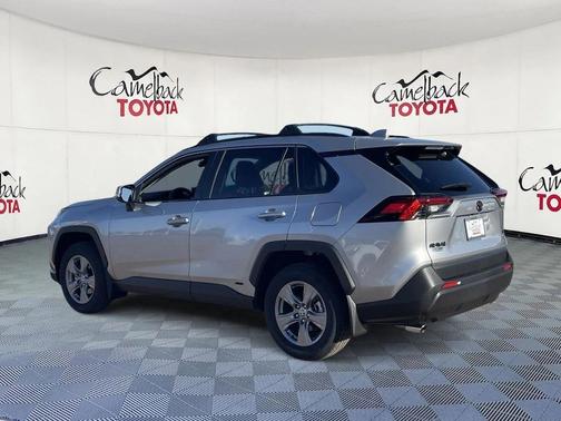 2025 Toyota RAV4 Hybrid XLE