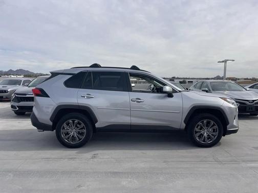 2023 Toyota RAV4 Hybrid Limited
