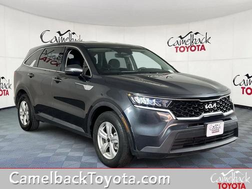 2023 Kia Sorento LX