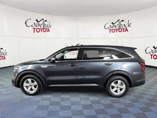 2023 Kia Sorento LX