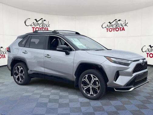 2025 Toyota RAV4 Hybrid SE