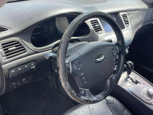 2013 Hyundai Genesis 3.8
