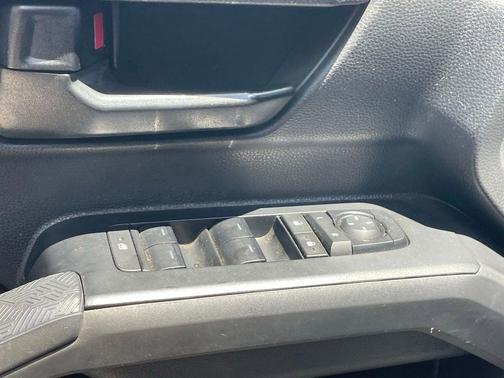 Ice Cap 2024 Toyota Tacoma SR5