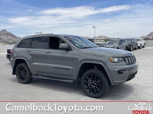 2020 Jeep Grand Cherokee Altitude