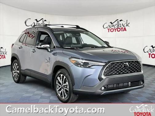 2025 Toyota Corolla Cross XLE