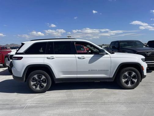 2024 Jeep Grand Cherokee 4xe Base