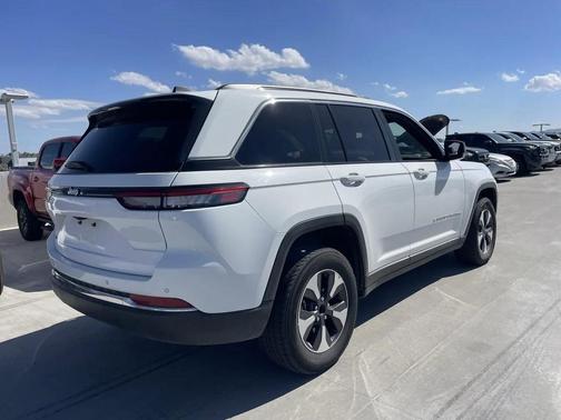 2024 Jeep Grand Cherokee 4xe Base