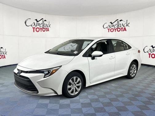2025 Toyota Corolla Hybrid LE