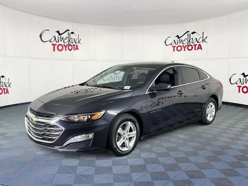 Dark Ash Metallic 2023 Chevrolet Malibu FWD 1LT