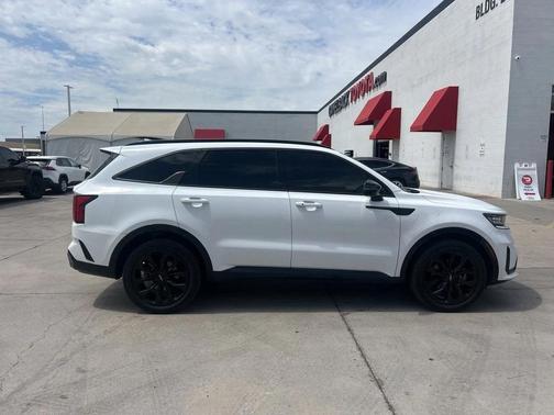 2023 Kia Sorento SX
