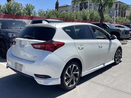 2017 Toyota Corolla iM Base