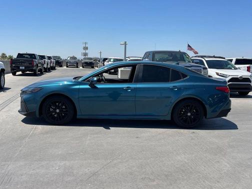 Ocean Gem 2025 Toyota Camry SE