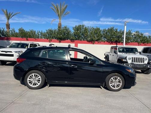 2017 Subaru Impreza 2.0i Premium