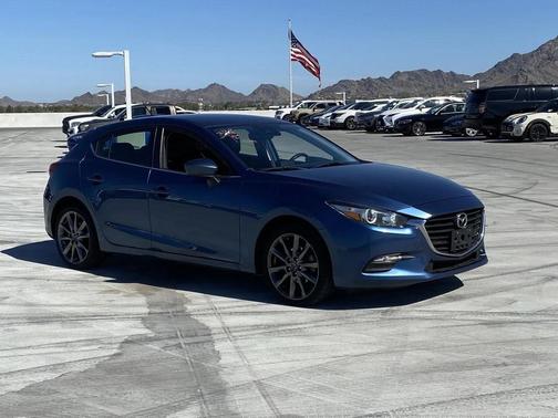 2018 Mazda Mazda3 Touring