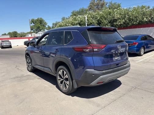 Caspian Blue 2022 Nissan Rogue SV