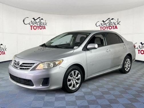 Classic Silver Metallic 2013 Toyota Corolla LE