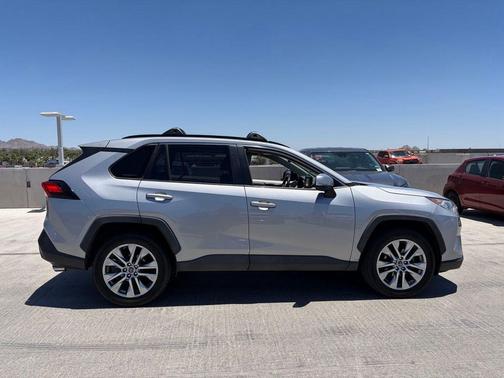 Silver Sky 2019 Toyota RAV4 XLE Premium