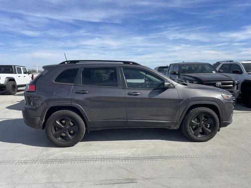 2020 Jeep Cherokee Altitude