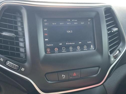 2020 Jeep Cherokee Altitude