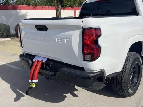 2024 Chevrolet Colorado WT