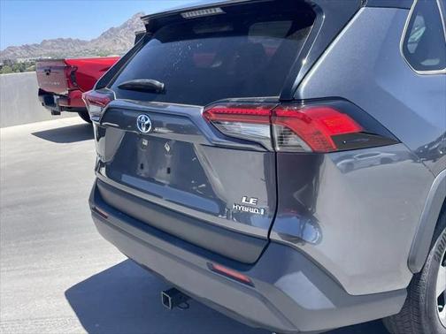 2022 Toyota RAV4 Hybrid LE