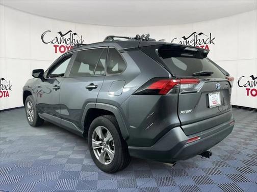 2022 Toyota RAV4 Hybrid LE