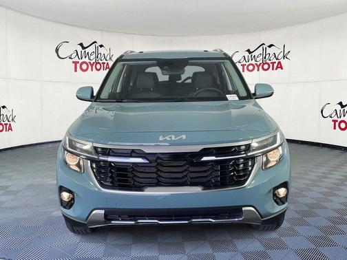 Pluton Blue 2025 Kia Seltos EX