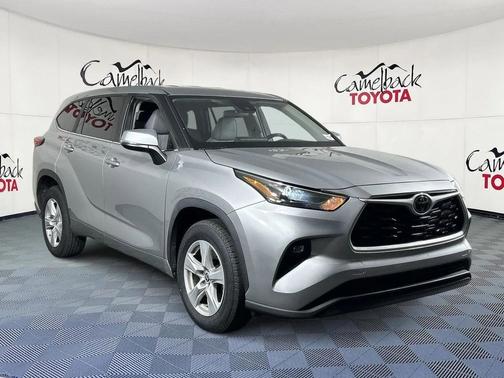 2023 Toyota Highlander LE