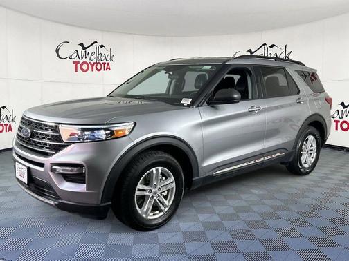 Iconic Silver 2024 Ford Explorer XLT